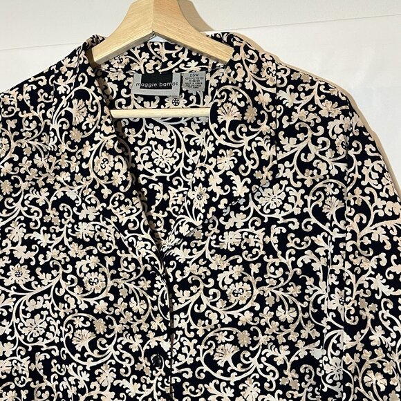 Maggie Barnes Women Blouse Shirt  26W Plus Size 3X Black Floral Button Top - Picture 7 of 9